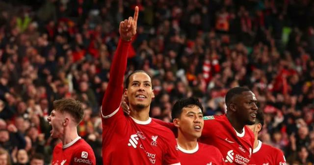 “二队”承惠克洛普师恩，十冠王红军吃定六连亚豪车