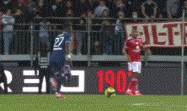 球探体育比分网-【法甲】姆巴佩+天使破门 埃雷拉传射  巴黎4比2胜