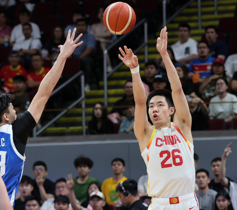 球探-中国男篮11分大逆转中国台北！朱俊龙砍19+4，胡金秋末节独得9分