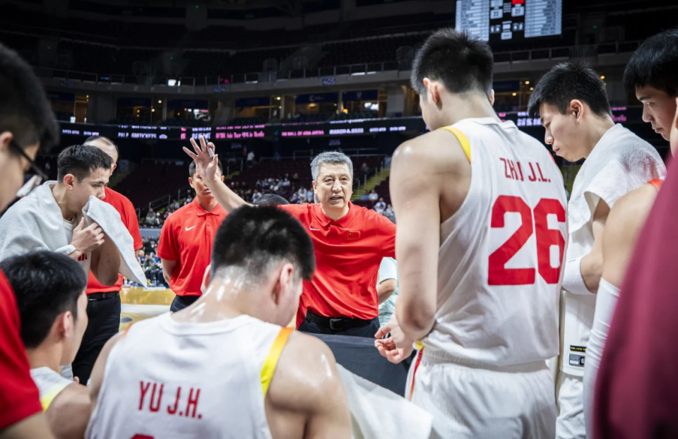 球探-中国男篮11分大逆转中国台北！朱俊龙砍19+4，胡金秋末节独得9分