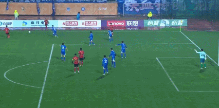 球探体育-南京城市2-1逆转长春亚泰,泽-维托尔破门、余梦辉建功